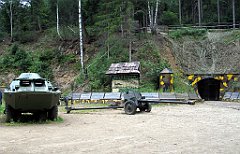 13291_Wejscie_do_podziemi