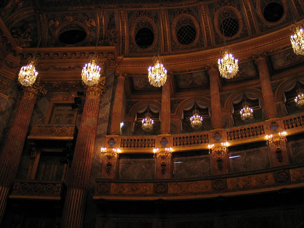 16163_Opera.jpg