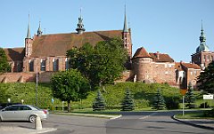 2012-07-02_18-42-32_P1060165_cr