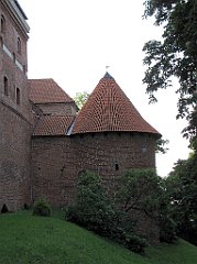 2012-07-02_18-56-48_IMG_x27181_cr