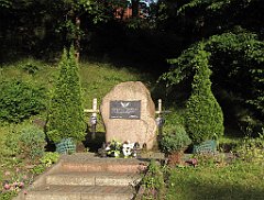 2012-07-02_18-59-44_IMG_x27187_cr