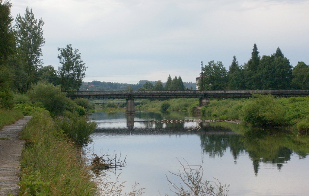 X44_P07110094_cr.jpg - OLYMPUS DIGITAL CAMERA         