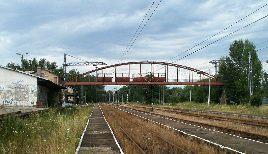 X44_P07110095_cr.jpg - OLYMPUS DIGITAL CAMERA         