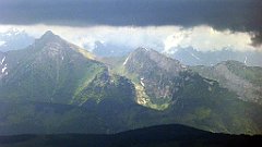 0285_TZ60_P1120177_cr